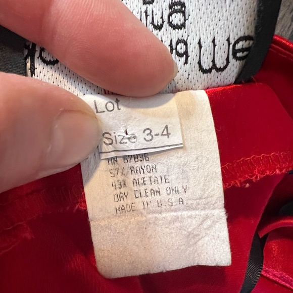 Red Silky Satin Long Evening Dress Black Tie Gown With Embroidery - Picture 5 of 5